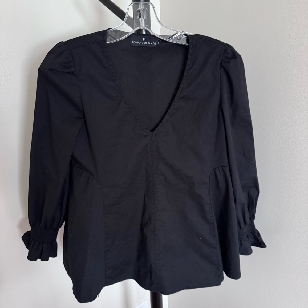 Tuckernuck Black V-Neck Puff-Sleeve Top - Picture 4 of 7